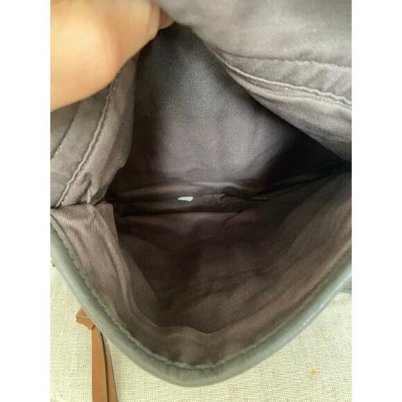 Fossil Gray Leather Crossbody Satchel Bag - Picture 5 of 11